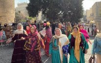 Bakıda “Kəlağayı” yürüşü - VİDEO