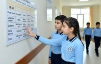 Azərbaycanda dərslərin başlama saatı dəyişdirilə bilər