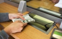 Azərbaycandan Gürcüstana pul köçürmələri 16% azalıb
