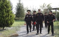 Həlak olmuş FHN əməkdaşının ailəsinə medallar təqdim edildi