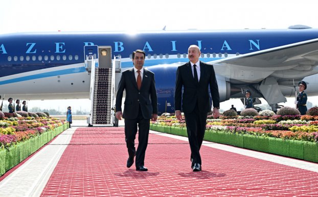Prezident İlham Əliyev Tacikistana səfərə gəlib - FOTO