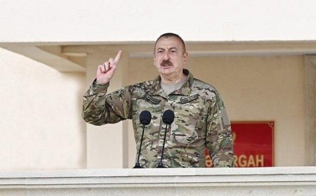 Prezident hərbi paraddan danışdı