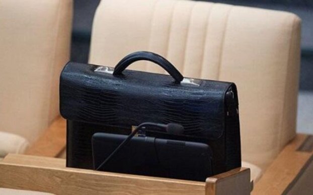 Bəzi nazirlik və komitələr ləğv olunacaq