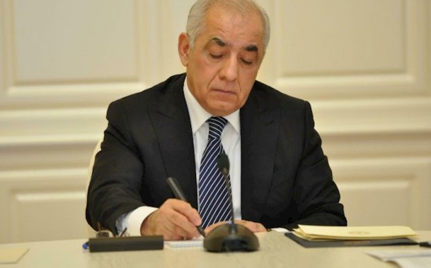 Baş nazir Sərəncam imzaladı