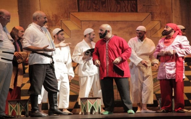 BU İŞİN BİR BALACA XƏRCİ VAR... 