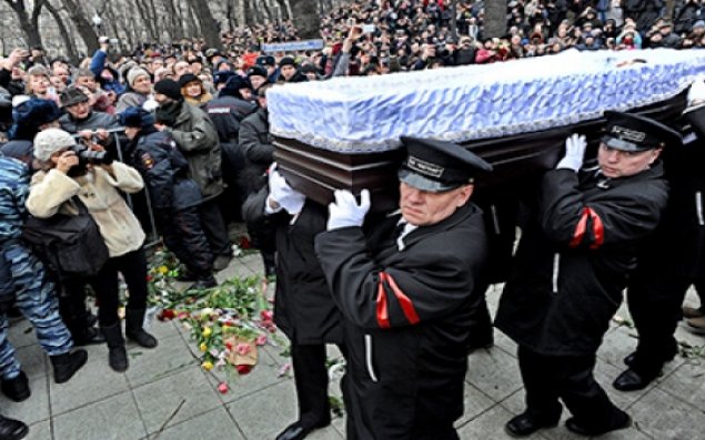 Nemtsov dəfn edilib       