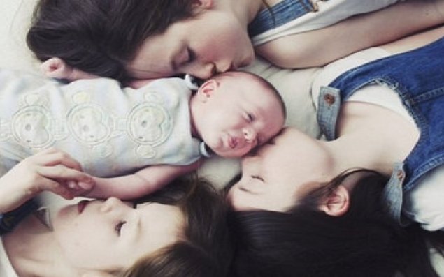 Milyonlar bu körpədən danışır      VİDEO 