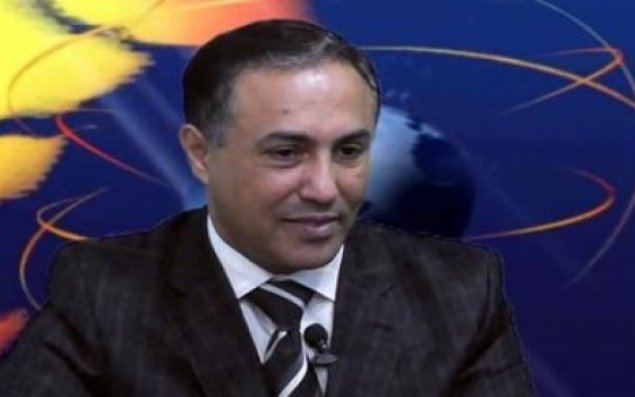 TANINMIŞ POLİTOLOQ PAPANI ƏQLİ XƏSTƏ ADLANDIRDI         