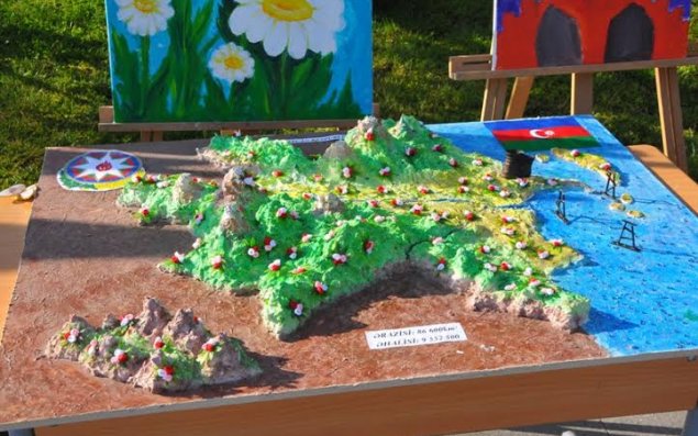 Səbaildə möhtəşəm gül bayramı keçirilib