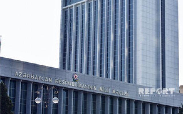 “Azərbaycanın kiminsə ağzına və ya əlinə baxmağa ehtiyacı yoxdur”  Milli Məclisin sədr müavini