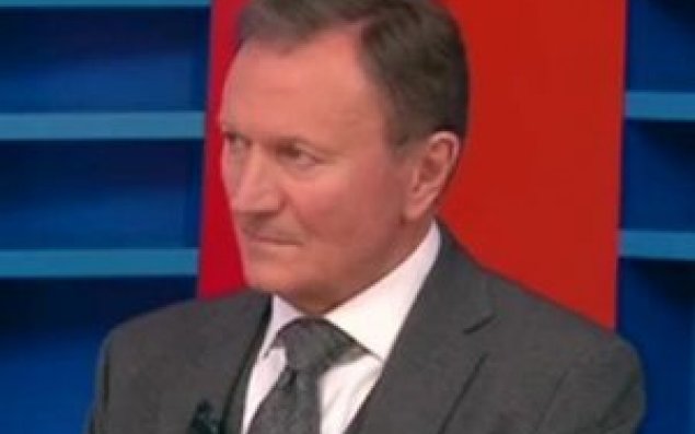 Rektoru döydülər  Universitetdə