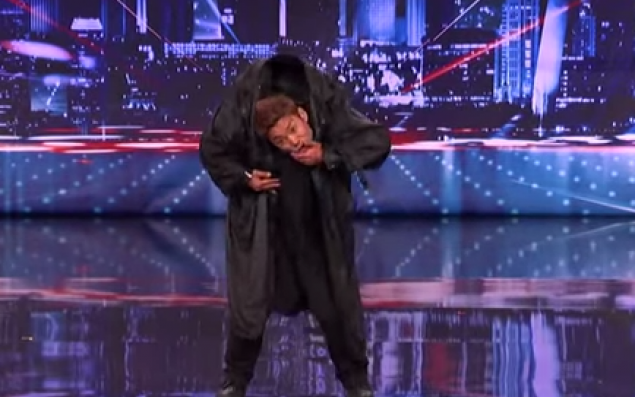 Onun etdikləri hər kəsi şoka saldı  Video