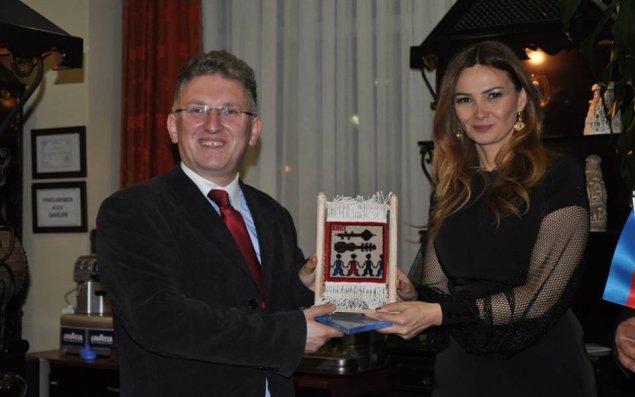 Qənirə Paşayeva Makedoniya ziyalıları ilə görüş keçirib  Fotolar