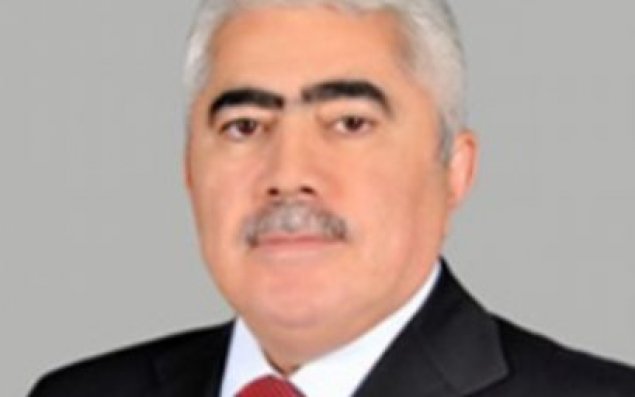 Yanan binanı təmir edən deputatdan  AÇIQLAMA 