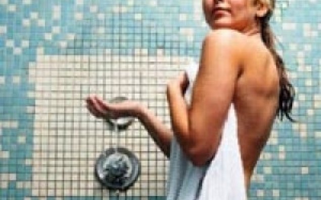 Soyuq duş qəbul etməyin faydalı tərəfləri