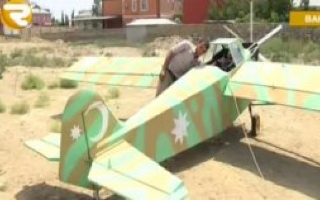 Bakı sakini təyyarə düzəldib -   VİDEO