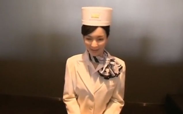 İşçiləri robot olan hotel açıldı-   VİDEO