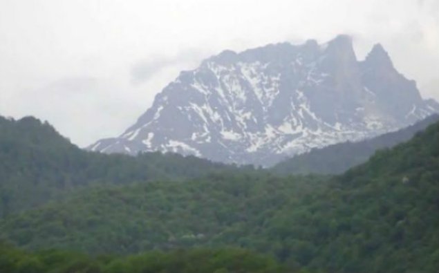 Azərbaycanın bəzi yerlərinə qar yağdı   - FOTO