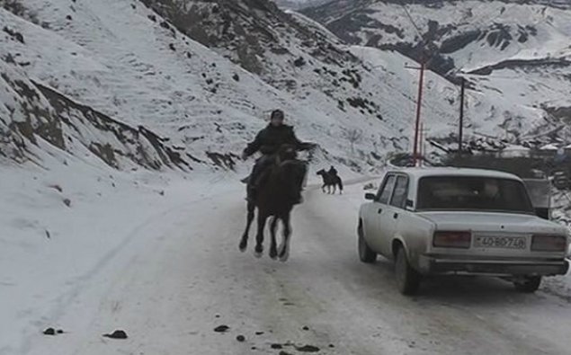 Azərbaycana güclü qar yağdı