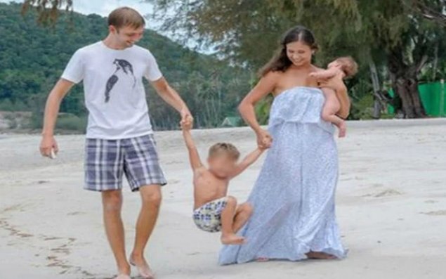 Ata 4 yaşlı oğlunu və 9 aylıq qızını doğradı   - FOTO