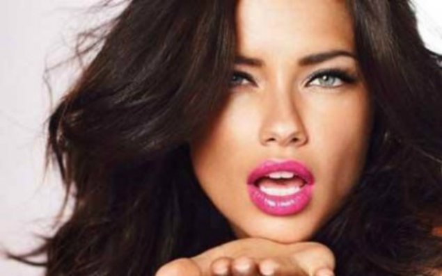 Qadını cazibədar edən 10 incə məqam