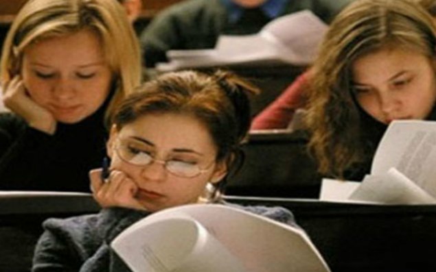 Magistrlər üçün təhsil müddətinə qoyulan limit götürülür