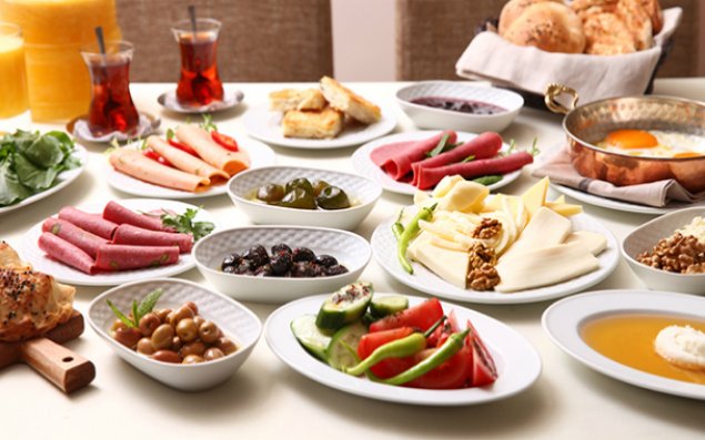 Addım-addım xərçəngə aparan qidalar