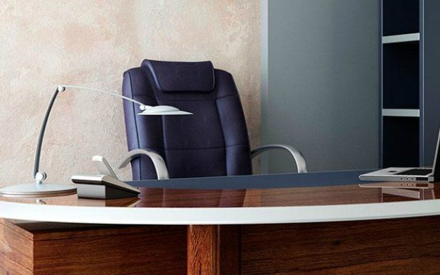 170 min dollar rüşvət alan şəxs ölkədən qaçdı