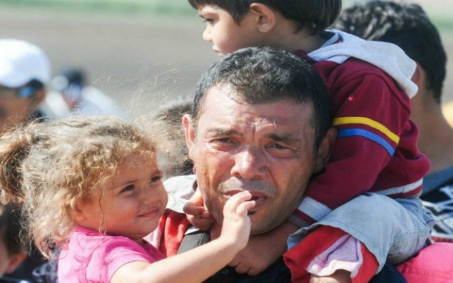 20 mindən çox suriyalı qaçqın Yunanıstana keçdi