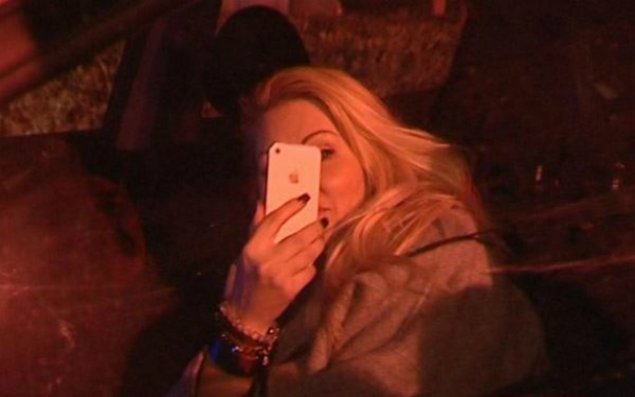 Polisə tabe olmayan qadın sürücü həbs edildi