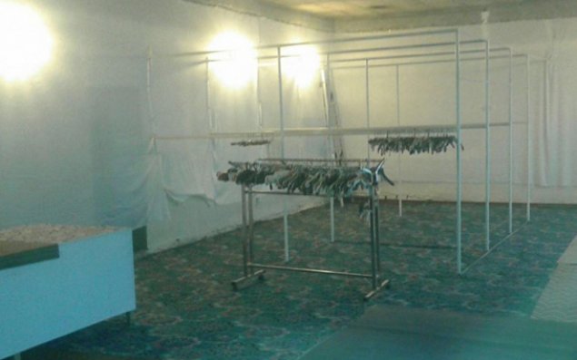 Bakıda kasıblar üçün açılmış pulsuz mağaza bir günə boşaldıldı