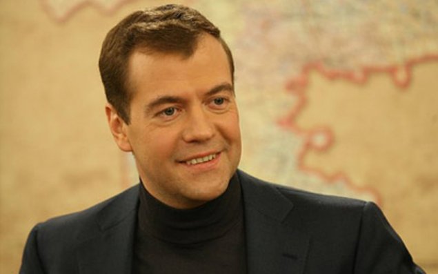 Medvedev Rusiyada arağı qadağan etməyəcəyinə söz verdi