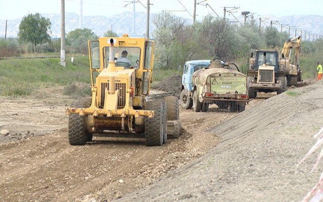 Mingəçevir-Bəhrəmtəpə yolu yenidən qurulur   - Fotolar