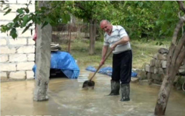 Mingəçevirdə evləri sel basdı   - Foto