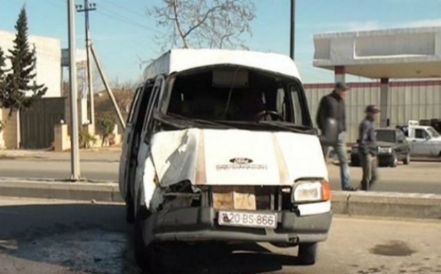 Astarada avtobus qəzası:   4 nəfər öldü