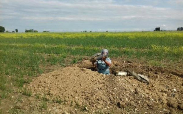 Dördgünlük döyüşlərdən sonra cəbhə kəndlərindən tapılan   - Minalar