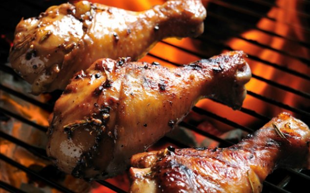 Bu toyuq əti və budlar xəstəlik yaradır   - Dövlət qarşısında məsələ qaldırıldı