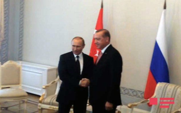 Ərdoğanla Putinin görüşü başladı