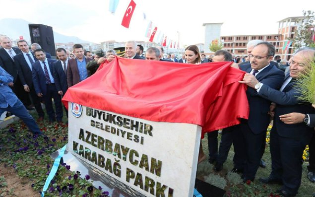 Denizlidə Qarabağ parkı və Xocalı Soyqırımı abidəsinin açılışı olub