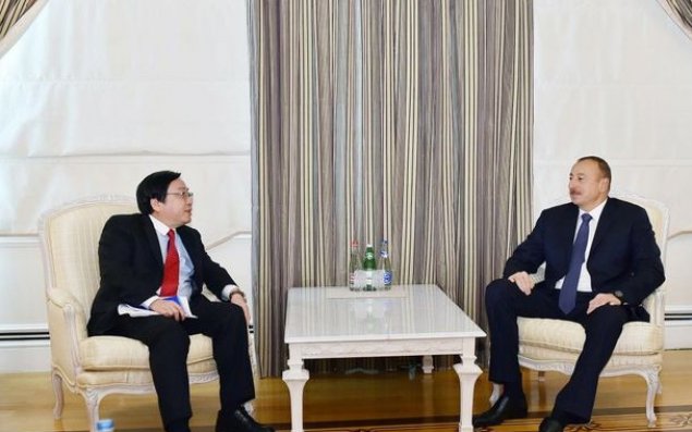 İlham Əliyev Asiya İnkişaf Bankının vitse-prezidentini qəbul edib