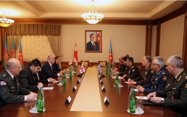 Azərbaycan və Gürcüstan Müdafiə nazirlikləri arasında əməkdaşlıq planı imzalanıb