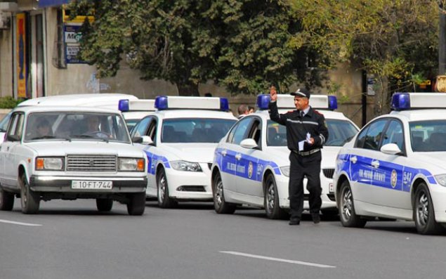 Yol polisi qaydaları pozanlara bir ildə 85 milyon cərimə kəsib