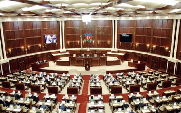 Ombudsman parlamentdə hesabat verəcək