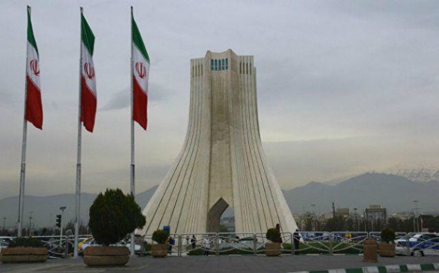 İrana qarşı sanksiyalara dair qanun layihəsi təqdim edilib