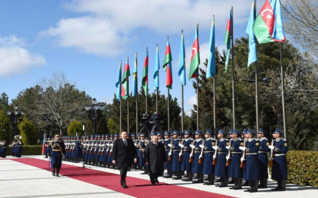 Nursultan Nazarbayevin rəsmi qarşılanma mərasimi olub - FOTO