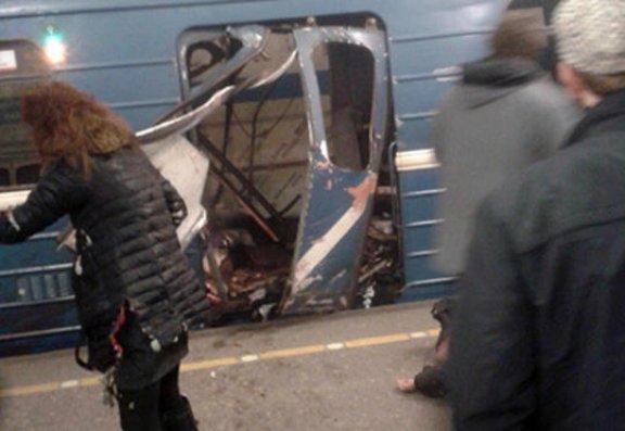 Sankt-peterburqda metroda partlayış - 10 nəfər öldü, 50 nəfər yaralandı