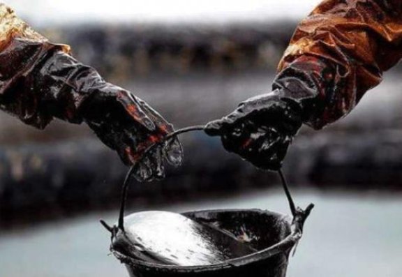 Azərbaycan neftinin qiyməti 55 dollara çatıb