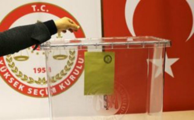 Türkiyədə referendumun yekun nəticəsi 12 gündən sonra açıqlanacaq