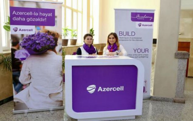 Azercell Karyera Sərgisində iştirak etdi - Fotolar