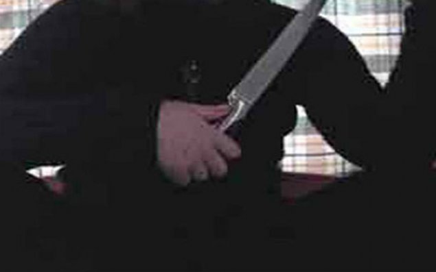 Hamilə qadın 3 uşağını öldürdü - İranda